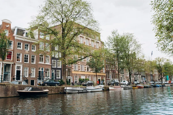 Amsterdam Nederländerna September 2017 Kanaler Och Floder Stadslandskapet Turist Plats — Stockfoto