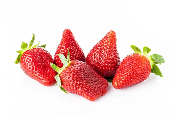 Fragola Matura Isolata Fondo Bianco — Foto Stock