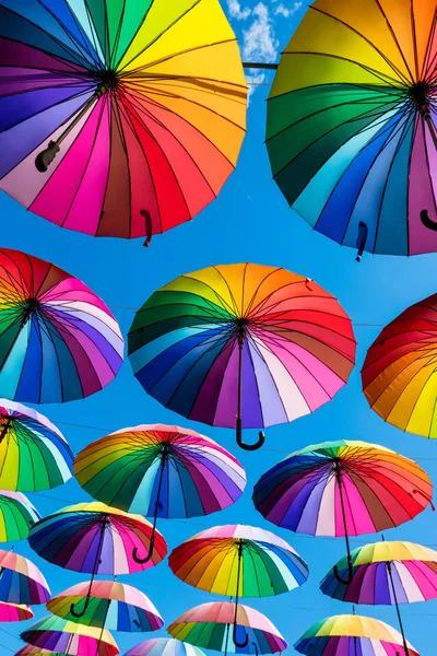 Gökkuşağı Şemsiye Renkli Gökkuşağı — Stok fotoğraf