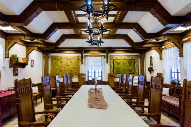 Cricova, Moldova-Ocak 01, 2015: yeraltı şarap örnekleme 