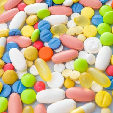 yığın uyuşturucu hap diferent tablet mix
