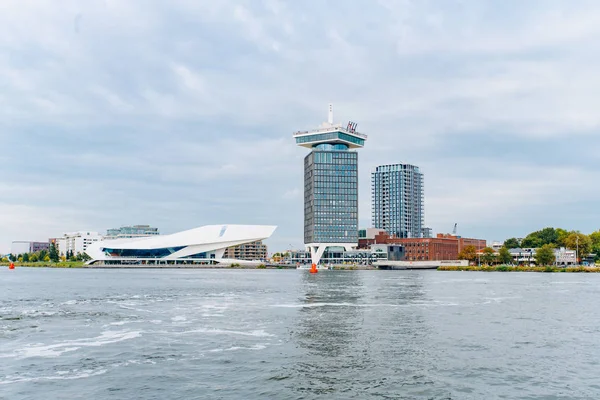 A képet Rasa rakta fel torony - egy magas épület Amszterdamban álló hinta — Stock Fotó