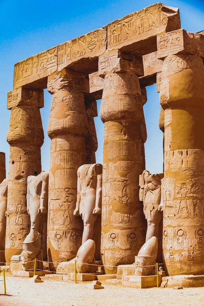 Zerstörte thebes Ägypten. Antiker Tempel — Stockfoto