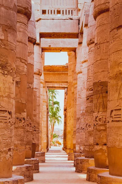 Zrujnowane Teby Egipt. Świątynia anscient — Zdjęcie stockowe