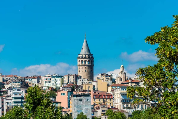 Galata Tower in Istanbul Turkije — Stockfoto