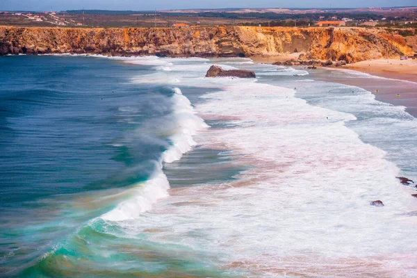 Grandes olas oceánicas del Océano Atlántico — Foto de Stock