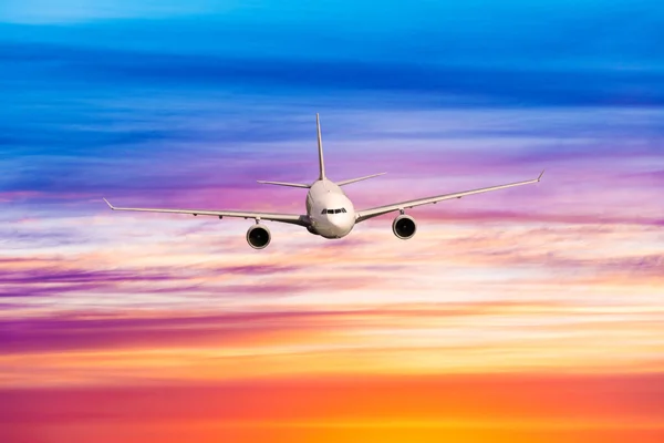 Passengers Commercial Airplane Flying Clouds Sunset Light — Stock Photo, Image