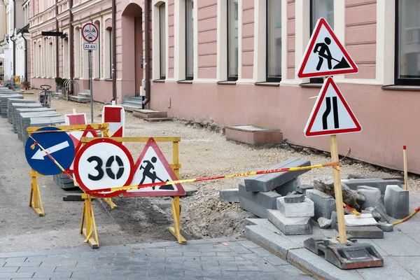 Road Signs Limit Area Repair Renovation Street Pedestrian Way Old — Stock Photo, Image