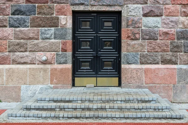 Een Gesloten Houten Leeftijd Blauwe Eiken Deur Van Een Stenen — Stockfoto