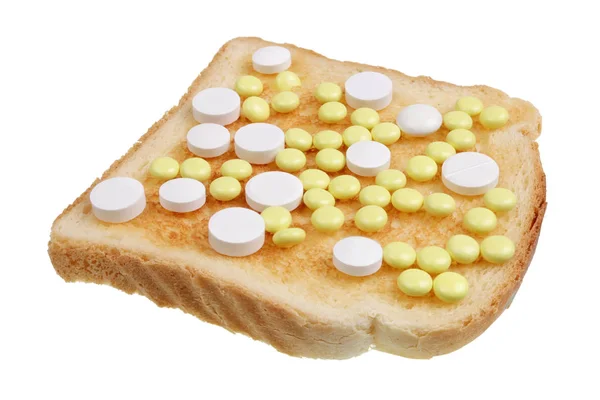 Dangerous Food concept-toast sandwich met medische pillen ISO — Stockfoto