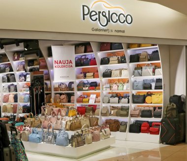 Elit bir kadın çanta ve aksesuarları Butik Persicco b