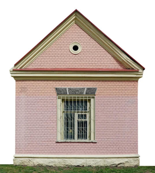 Fassade einer einfachen No-Name rustikalen Backsteinscheune isoliert — Stockfoto