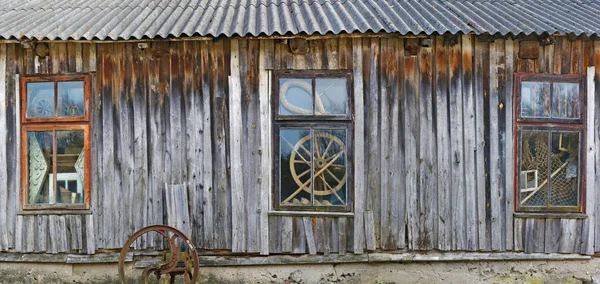 The three window of the old ruined village shed  in which the fa — Stock Photo, Image