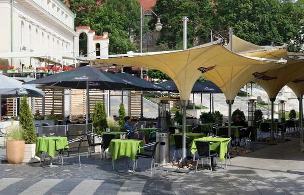 Vilnius Lituânia Agosto 2020 Café Popular Avenida Gedimino Durante Quarentena — Fotografia de Stock