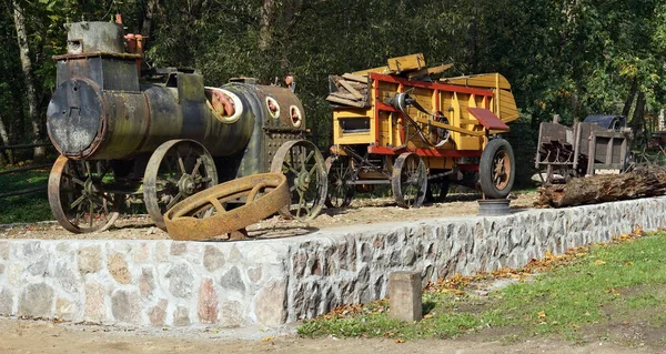 伊利诺斯州维尔纽斯 2019年10月4日 立陶宛国家面包博物馆收藏老式农业拖拉机机械 它是维尔纽斯首都最生态的地区 皮拉伊特 — 图库照片