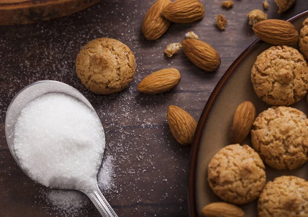 Zelfgemaakte Amandel Koekje Cookies Met Cappuccino Lepel Suiker — Stockfoto