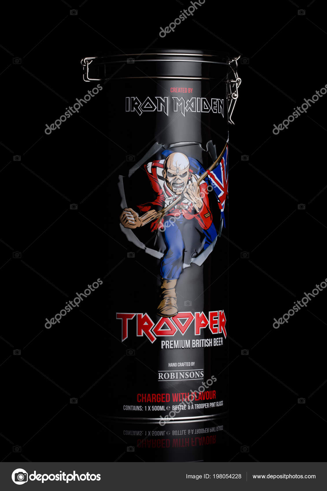 London June 2018 Gift Steel Tube Trooper Premium British Beer Stock Photo London June 2018 Gift Steel Tube Trooper Premium British Beer Stock Photo