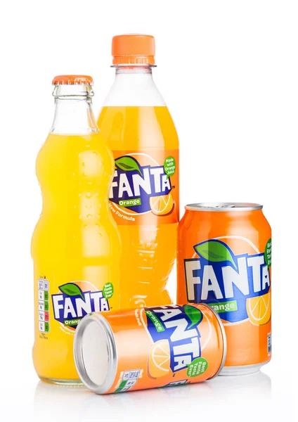 London Egyesült Királyság 2018 Június Üveg Alumínium Dobozok Fanta Narancs — Stock Fotó