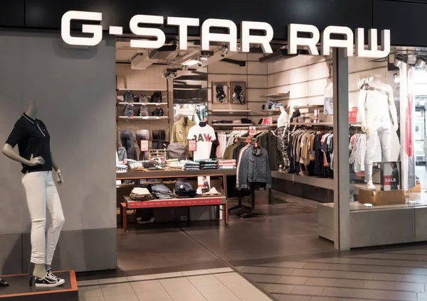 Amsterdam Netherlands July 2018 Star Raw Shop Entrance Duty Free — Stock Photo, Image