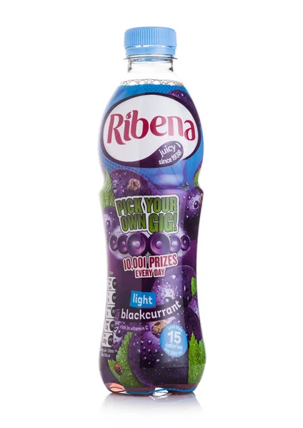 Londra Ngiltere Temmuz 2018 Ribena Yaban Mersini Içki Beyaz Arka — Stok fotoğraf