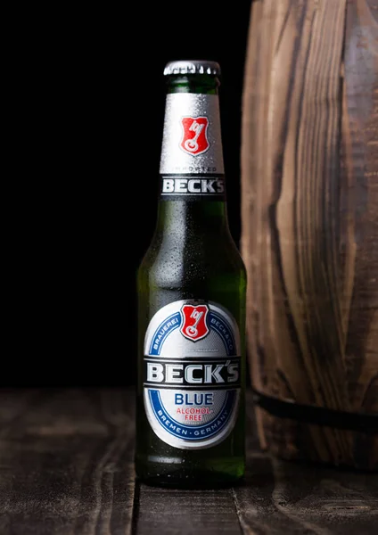 Londres Reino Unido Agosto 2018 Fría Botella Cerveza Becks Junto — Foto de Stock