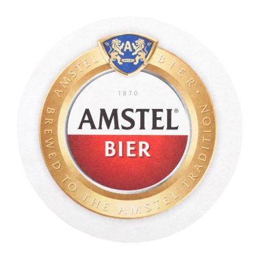 Londra, İngiltere - 22 Ağustos 2018: beyaz zemin üzerine izole Amstel Lager kağıt bira beermat coaster.