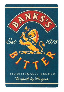 Londra, İngiltere - 22 Ağustos 2018: beyaz zemin üzerine izole Banks'ın acı kağıt bira beermat coaster.