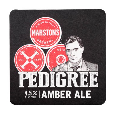 Londra, İngiltere - 22 Ağustos 2018: beyaz zemin üzerine izole safkan Amber Ale kağıt bira beermat coaster.