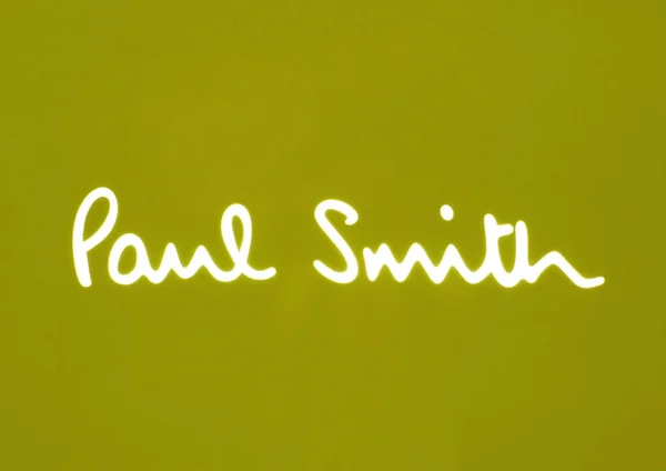Londra Ngiltere Ağustos 2018 Paul Smith Logo Lüks Moda Mağaza — Stok fotoğraf