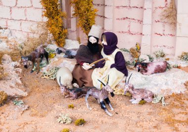 Londra, İngiltere - 31 Ağustos 2018: St. Paskalya arifesi Aida Raimondos Peceliuniene benzersiz sergi. Jerusalem bekleyen mucize adımlarında bir gezinti. Paskalya sabah sahne.