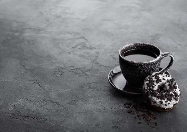 Fekete Kávéscsésze Alj Perecdiagramok Fekete Konyhai Asztal Háttér Fekete Cookie — Stock Fotó