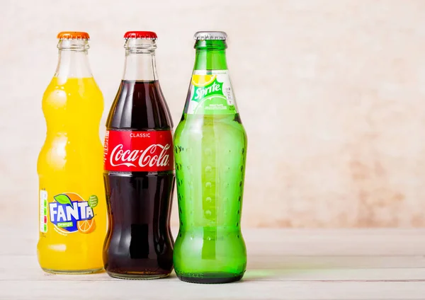 London Egyesült Királyság Augusztus 2018 Üveg Coca Cola Fanta Sprite — Stock Fotó