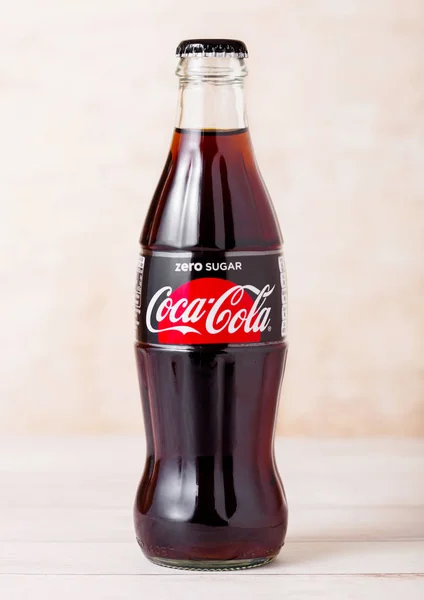 London August 2018 Glass Bottle Zero Sugar Coca Cola Soft — Stock Photo, Image