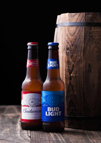 London April 2018 Glass Bottle Bud Light Budweiser Original Beer — Stock Photo, Image