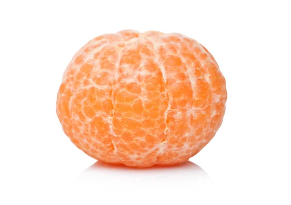 Čerstvé bio loupané mandarinky ovoce s poloviny — Stock fotografie