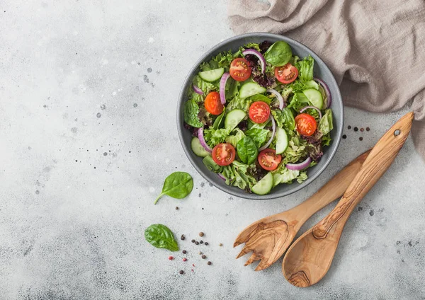 Garfo Espátula Colher Com Tigela Salada Legumes Vegetarianos Saudáveis Com — Fotografia de Stock