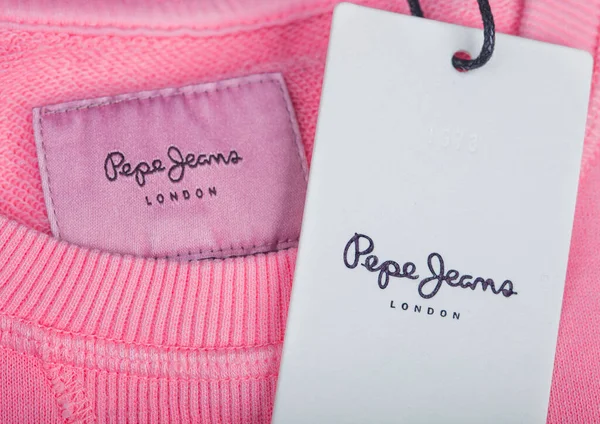 London September 2020 Pepe Jeans Etikett Und Bekleidungsanhänger Auf Rosa — Stockfoto