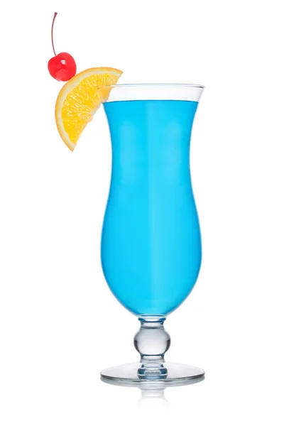 Blauwe Lagune Cocktail Klassiek Glas Met Oranje Plak Zoete Kers — Stockfoto