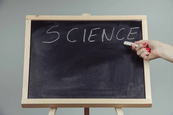 Nauczyciel Pisania Nauka Chemia Elementów Rysunku Ciemny Chalkboard Ręcznie Szare — Zdjęcie stockowe