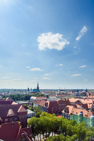 Чешский город в солнечный день, Польша, Европа. — стоковое фото