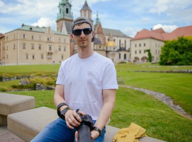 Adam Cracow, Wawel eski kale gezi sırasında.