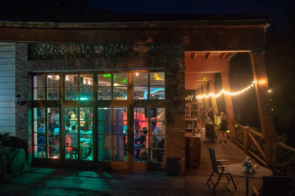 Vue Des Restaurants Extérieur Nuit Fête Mariage — Photo