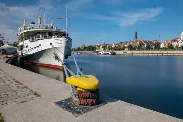 Margem Esquerda Rio Oder Szczecin Com Museu Marítimo Terraços — Fotografia de Stock