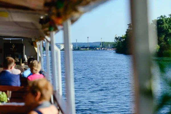 Los Invitados Boda Navegan Crucero Por Río Odra Szczecin Polonia — Foto de Stock