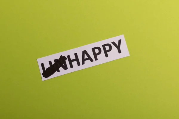 Карточка Текстом Несчастливым Вырезая Слово Ней Написано Happy Принято Лаймовый — стоковое фото