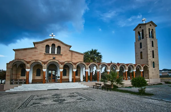 Iglesia Ortodoxa Con Campanario Faliraki Isla Rodas —  Fotos de Stock