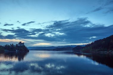 kale ve göl Karpat Dağları, Polonya
