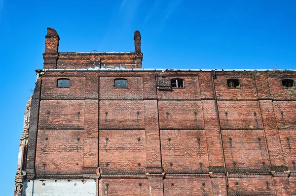 Ruïnes Van Bakstenen Gebouwen Een Verlaten Fabriek Poznan — Stockfoto