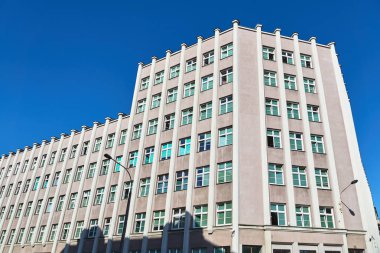 Bir modernist ofis ve konut Poznan bina cephe