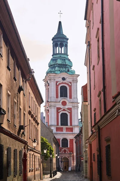 Baroque Monastery Tower Cobbled Street Poznan — Stock Photo, Image